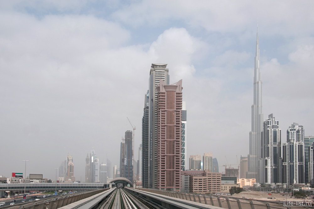 небоскребы Дубай метро