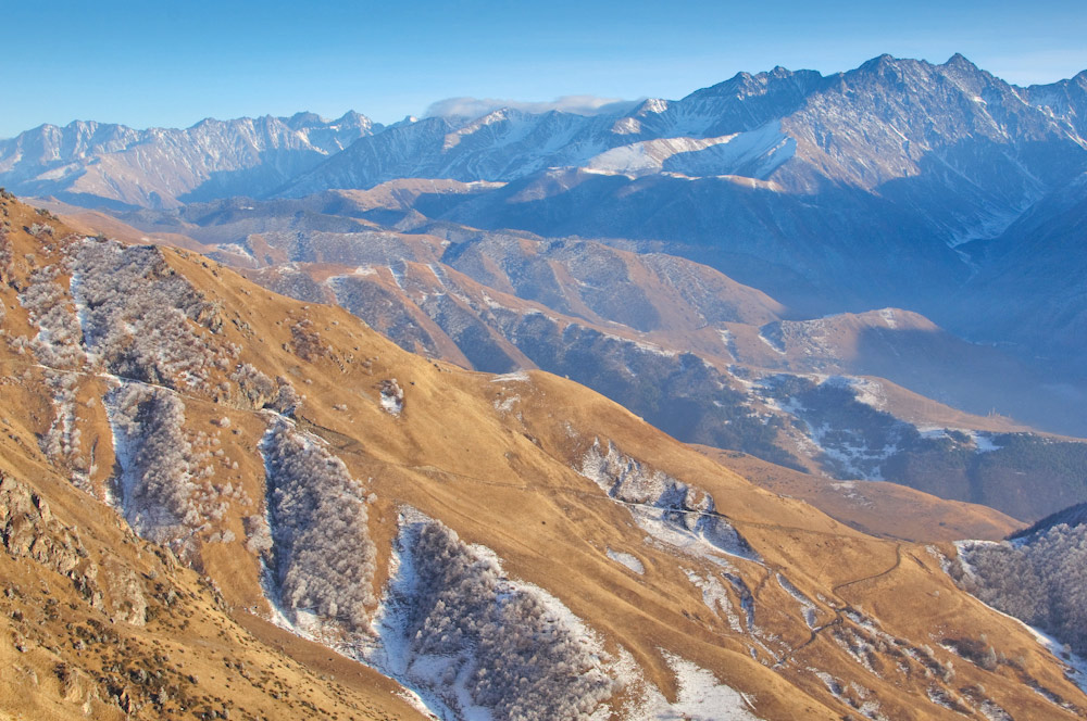 фото горный кавказ ингушетия вид со столовой горы фото Vitaly Karavan