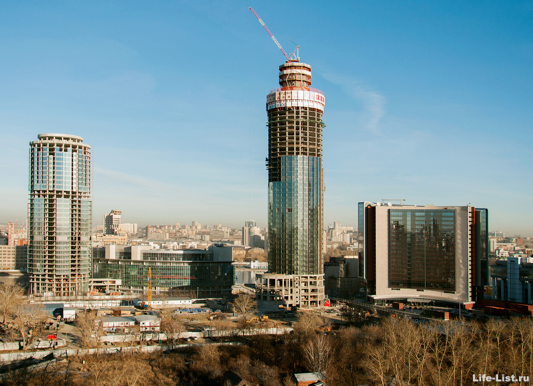 ноябрь 2013 этапы строительства башни Исеть в Екатеринбурге фото Виталий Караван