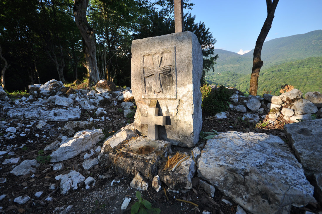Развалины храма св. Георгия Анухва 