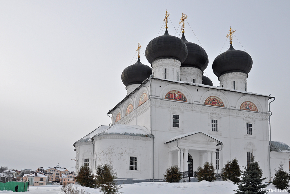 Трифонов монастырь Кафедральный собор Киров