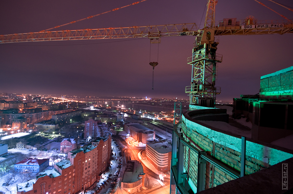 Вид с долгостроя Манхетен Новосибирск