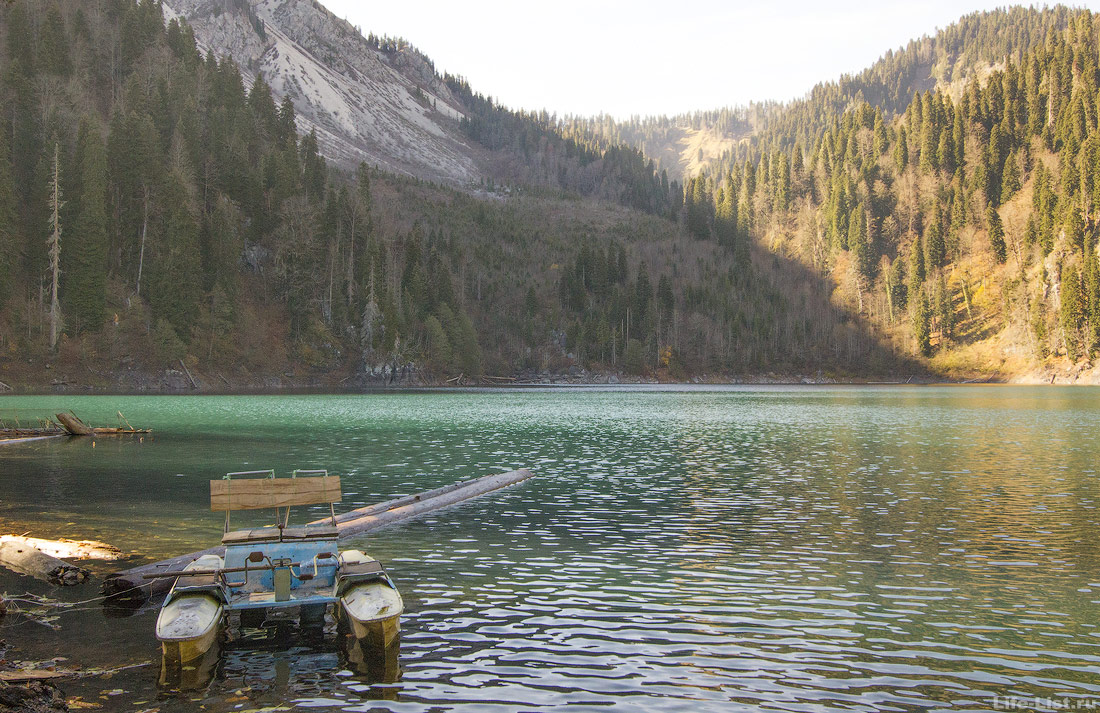 фото озеро малая Рица Абхазия гора Пшегишхва