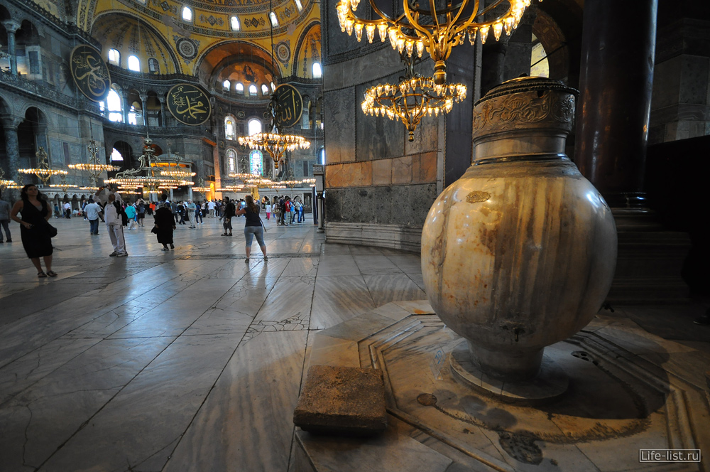 Внутри Софийского Собора в Турции Константинополь