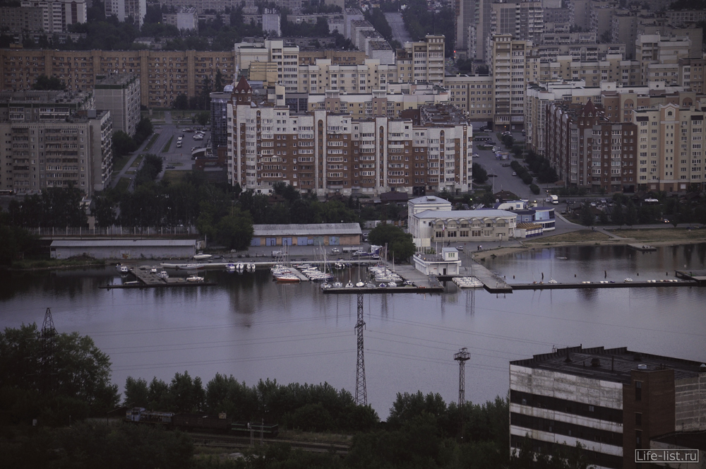 визовский пруд пристань улица Кирова с высоты Екатеринбург